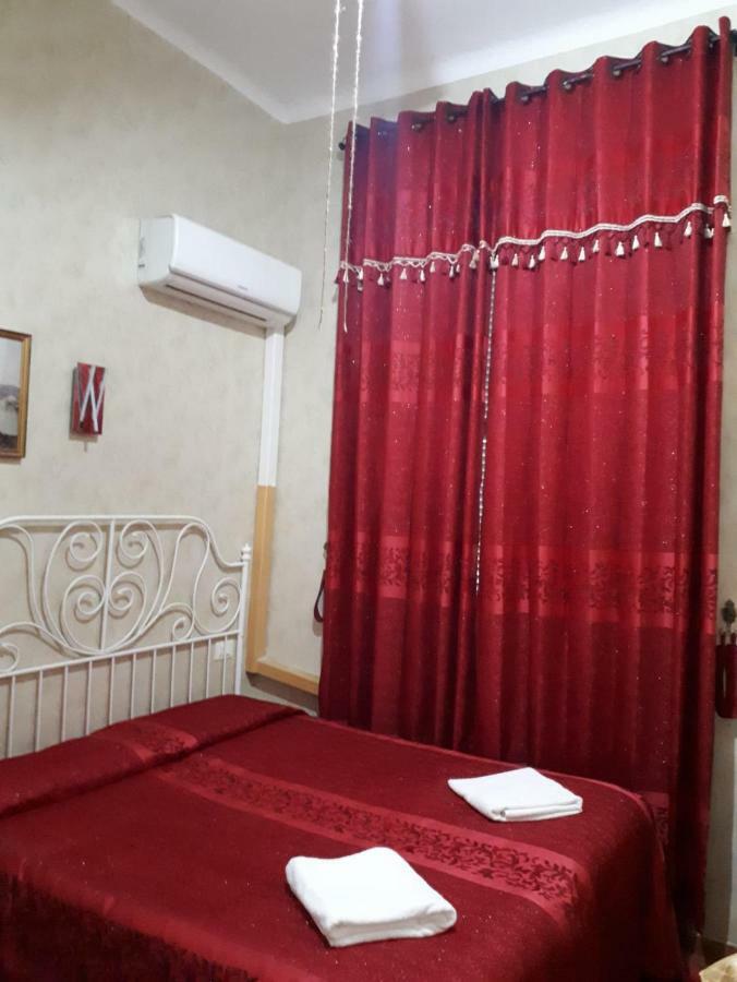 Botel Inn Rzym Zewnętrze zdjęcie